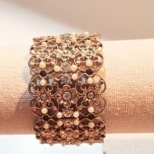 Stretchy Gold Tone Bracelet